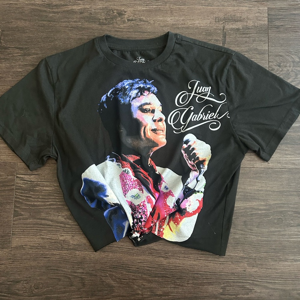 Black Graphic Crop Top